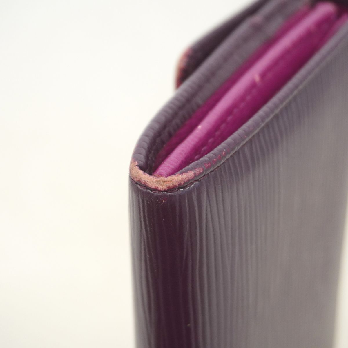 Louis Vuitton Wallet Epi Portefeuille Sarah Cassis — view 6