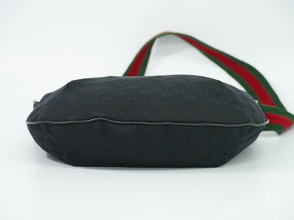 Gucci Sherry Line GG Canvas Shoulder Bag Pochette Black Shelly — view 3