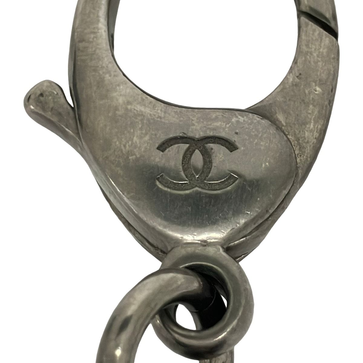 Chanel Key Holder Navy Silver Ivory Pearl Mademoiselle — view 3