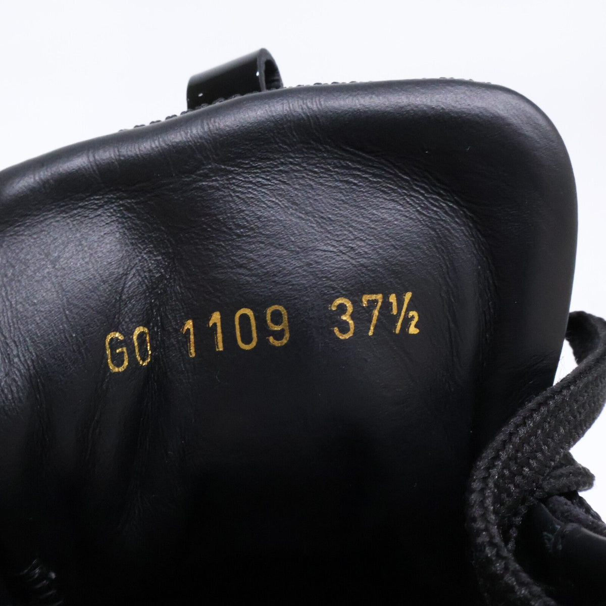 Louis Vuitton Liaaway Low-Top Sneakers — view 7