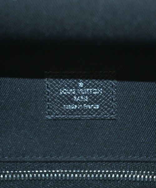 Louis Vuitton Taigarama Backpack Black — view 4
