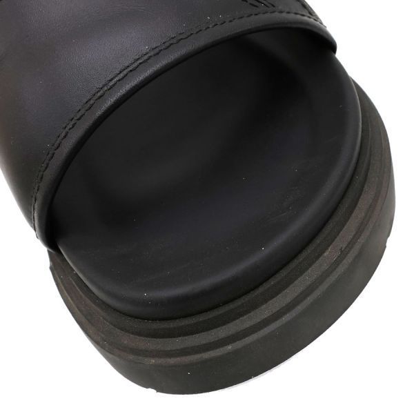 Fendi Sandals Black — view 4