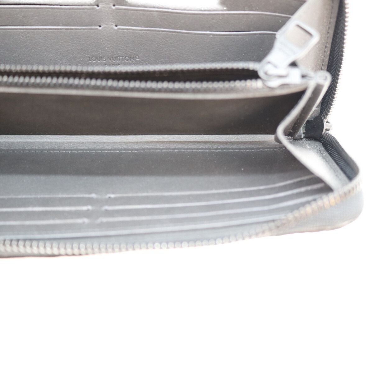 Louis Vuitton Monogram Taurillon Leather Zippy Wallet Horizontal — view 7