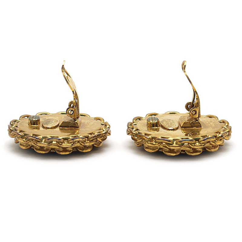 Chanel CC Logo Earrings Vintage Gold — view 3