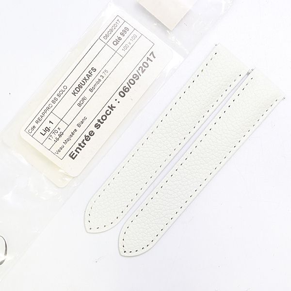 Cartier Leather Strap White Color 18 Watch