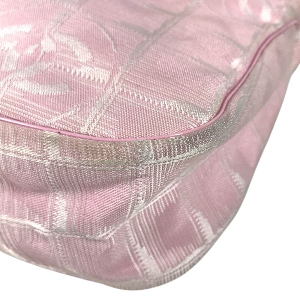 Chanel Shoulder Bag CC Logo New Travel Line Pink — view 6