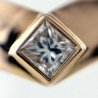 Cartier Triandle Pink Gold Ring Melee Diamond — view 2