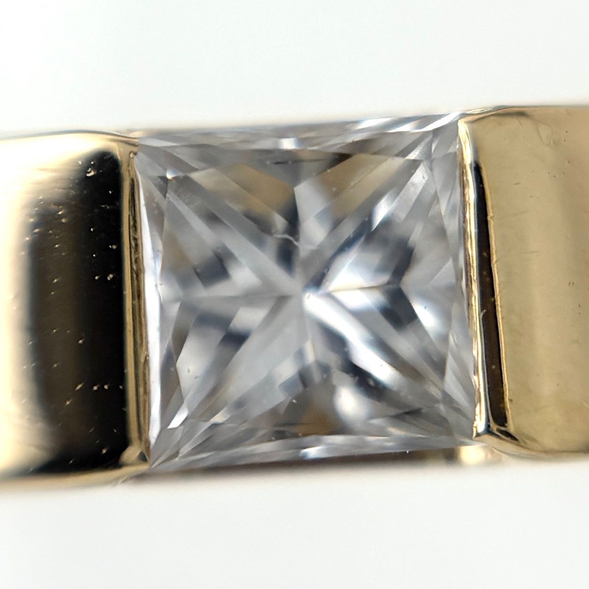 Cartier Tank Diamond Yellow Gold Ring — view 2