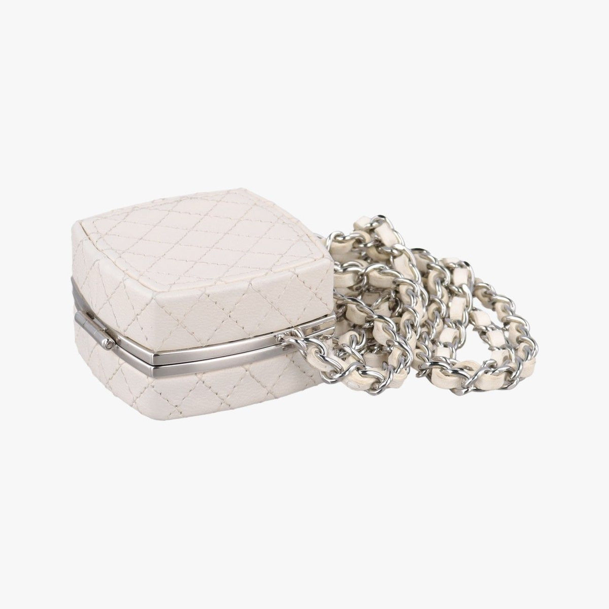 Chanel Makeup Box White Leather — view 6