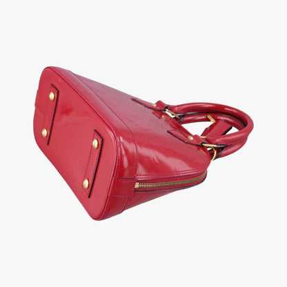 Louis Vuitton Alma BB Pomme D'amour Vernis Handbag — view 6