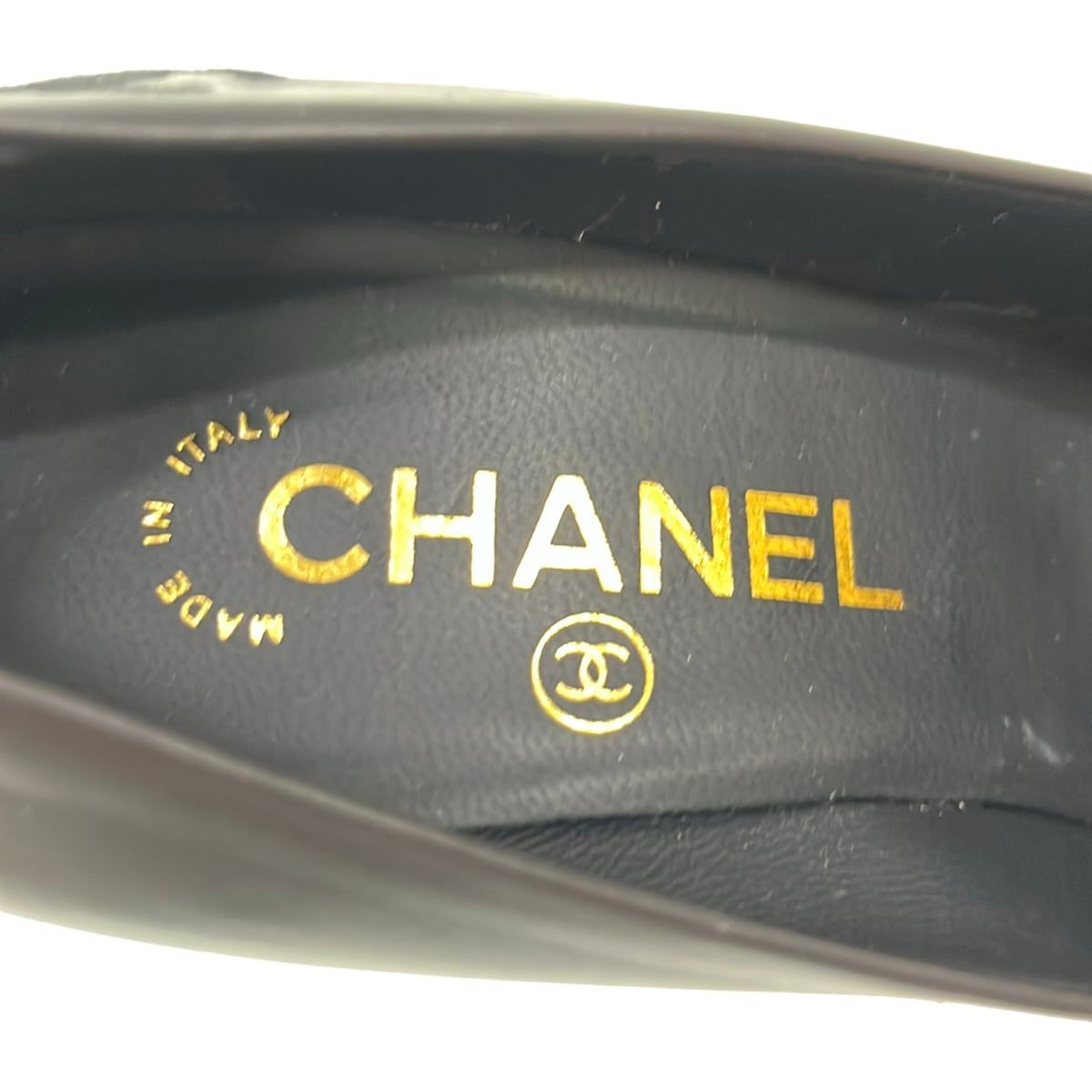 Chanel Pumps Black Gold Camellia Quilted Leather Heels — view 5