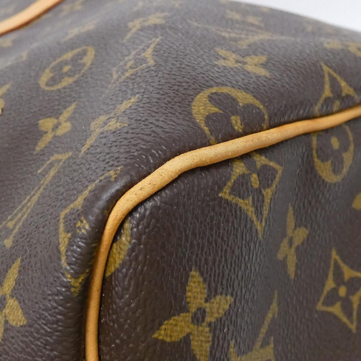 Louis Vuitton Monogram Keepall Bandouliere 55 Boston Bag — view 2