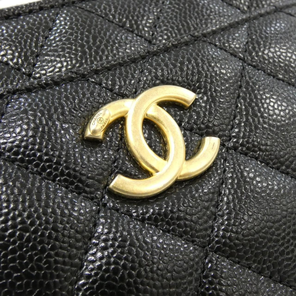Chanel Bag Handbag Black — view 4