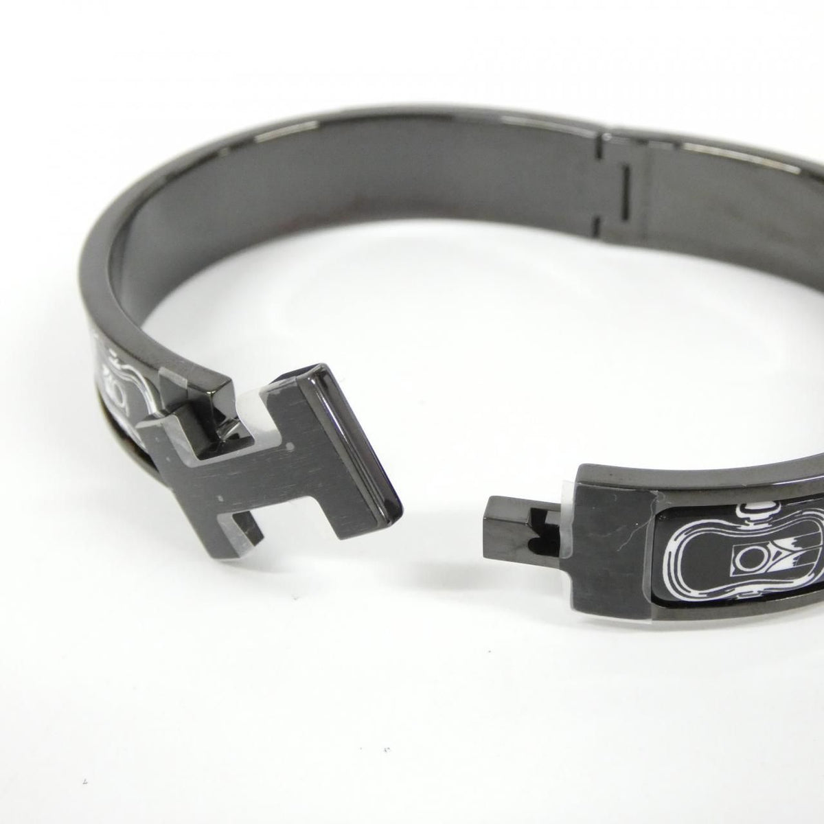 Hermes Cosmos Clic H Ash So Black Bracelet — view 3