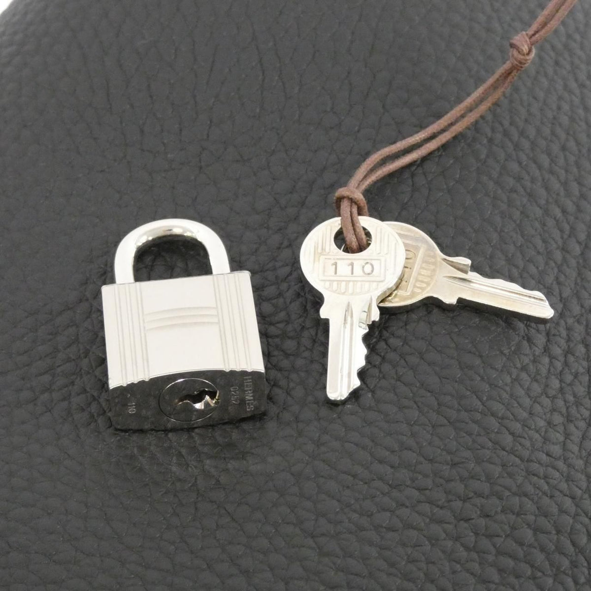 Hermes Picotin Lock MM Bag — view 5
