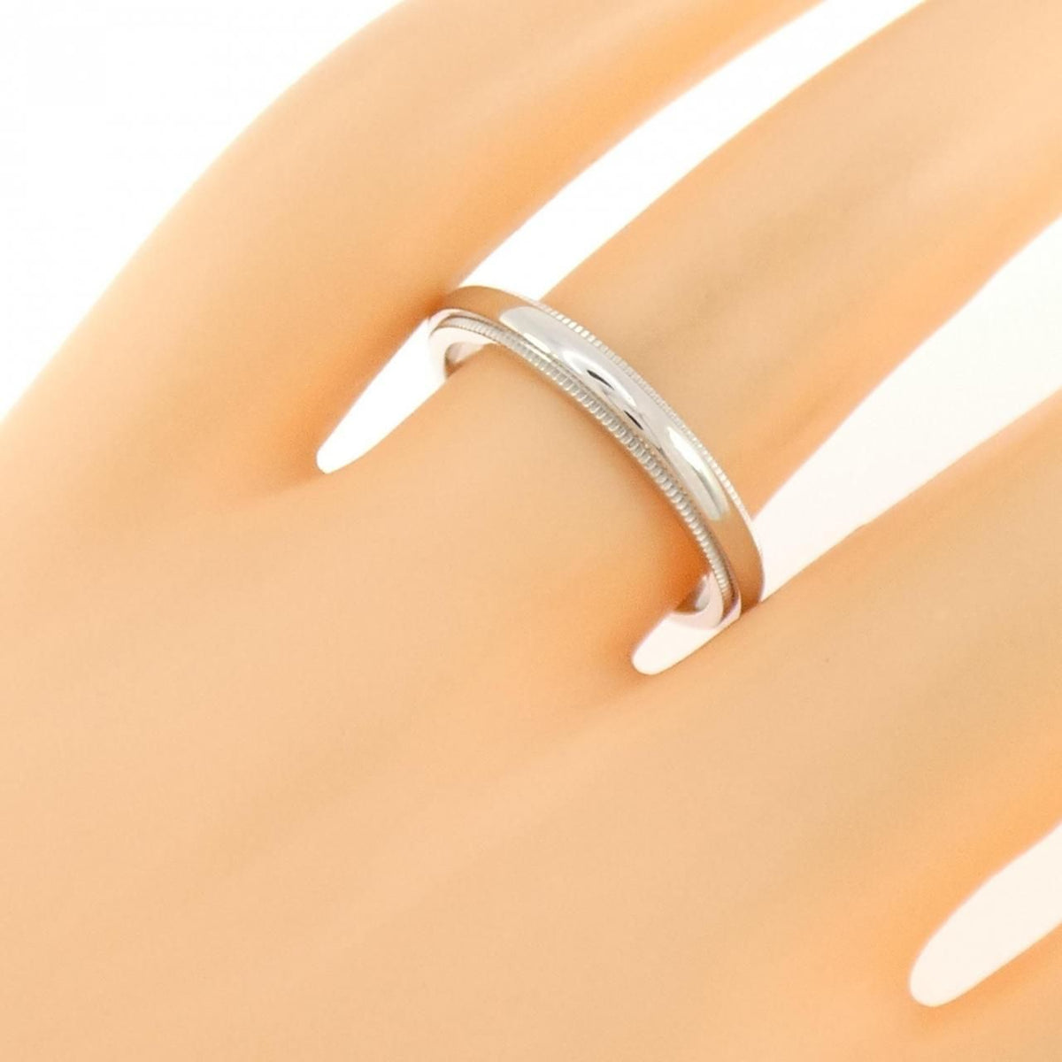 Tiffany & Co Milgrain Ring — view 4