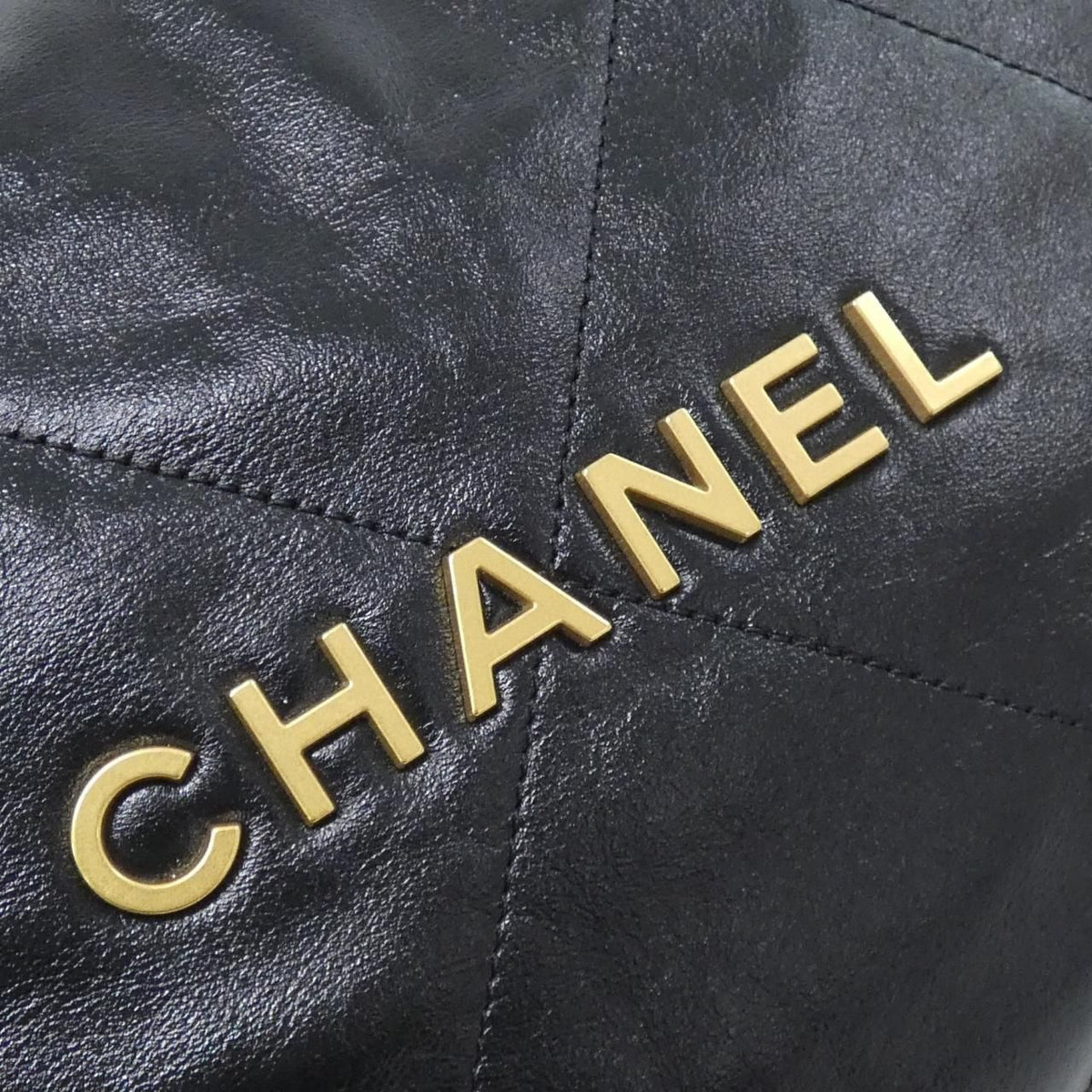 Chanel 22 Line Small Shoulder Bag — view 4