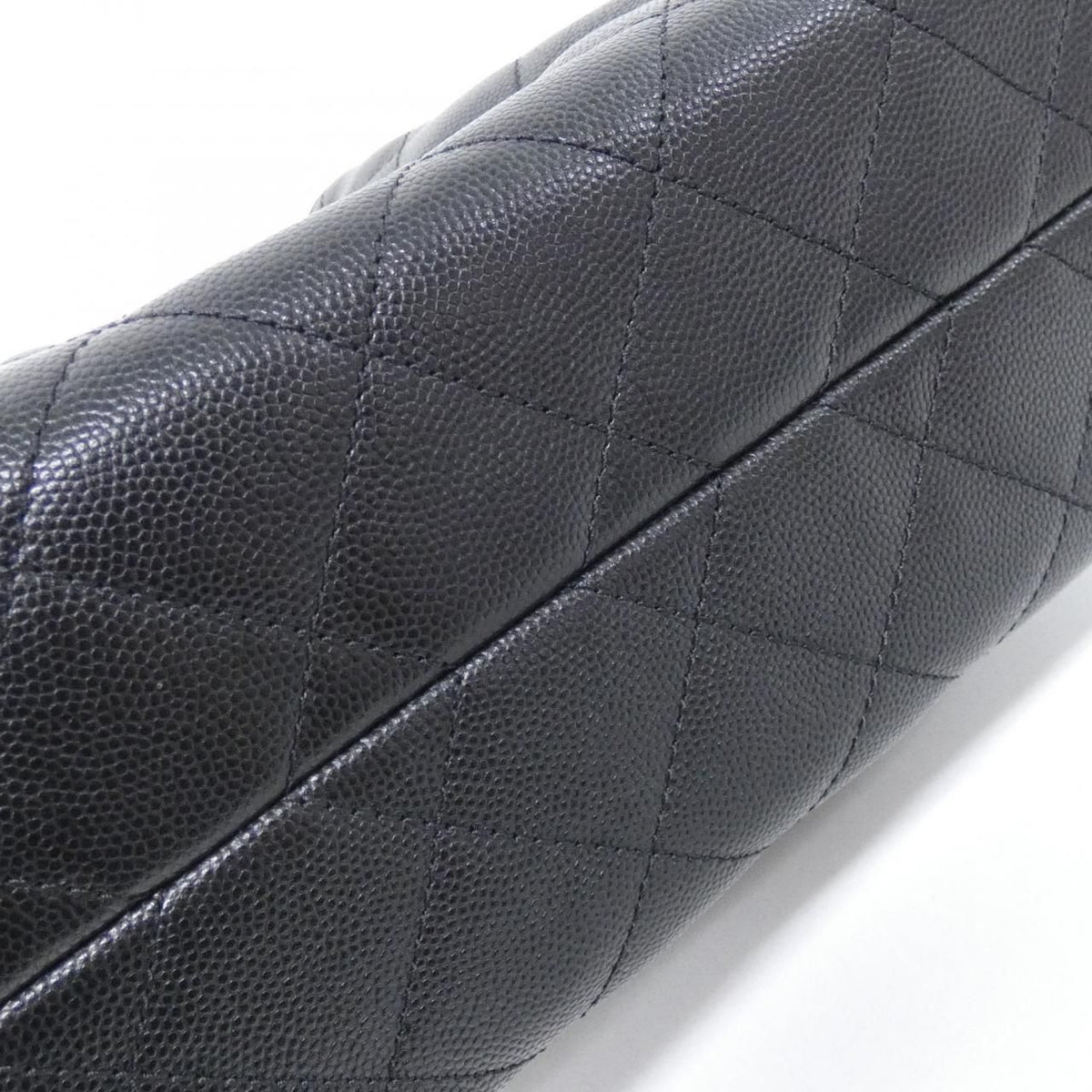 Chanel 25 Line Shoulder Bag — view 4