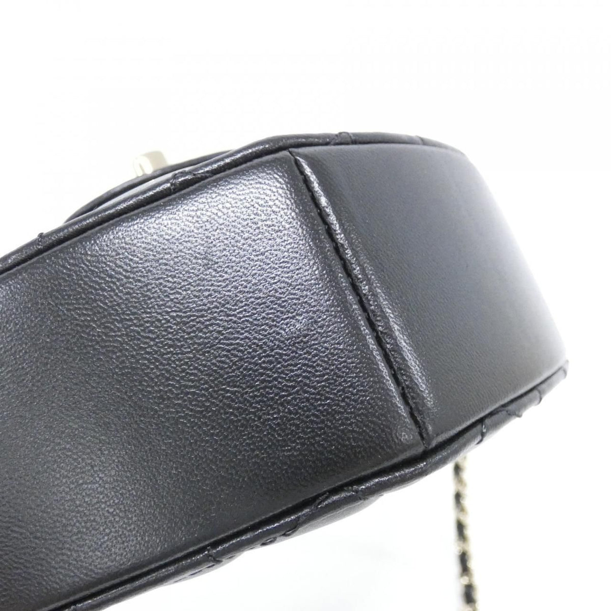 Chanel Shoulder Bag Black — view 3