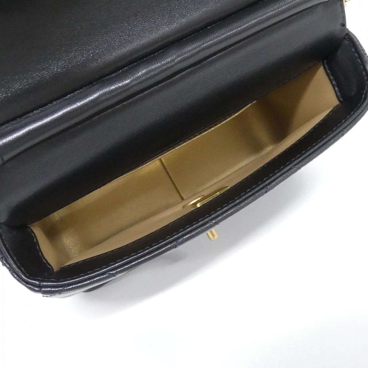 Chanel Shoulder Bag Black — view 6