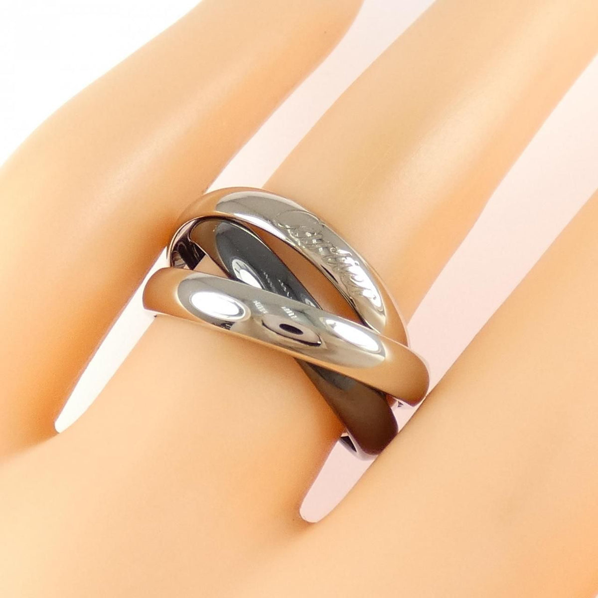 Cartier Trinity Ring — view 4