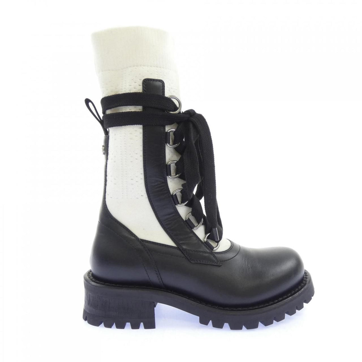 Dior Land Boots White