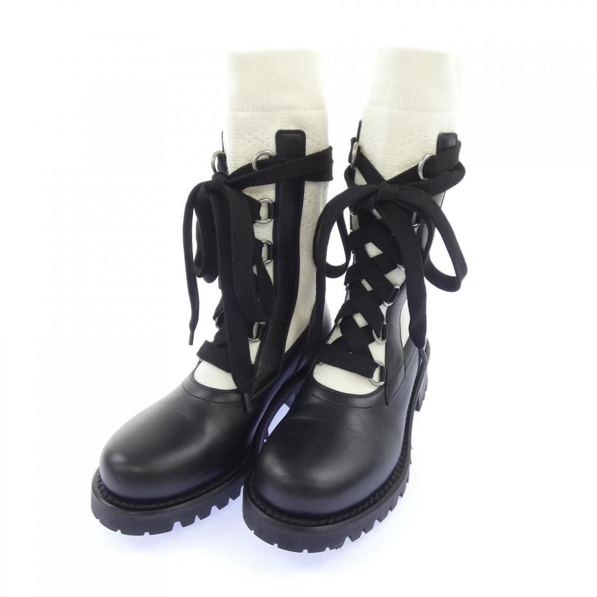 Dior Land Boots White — view 3