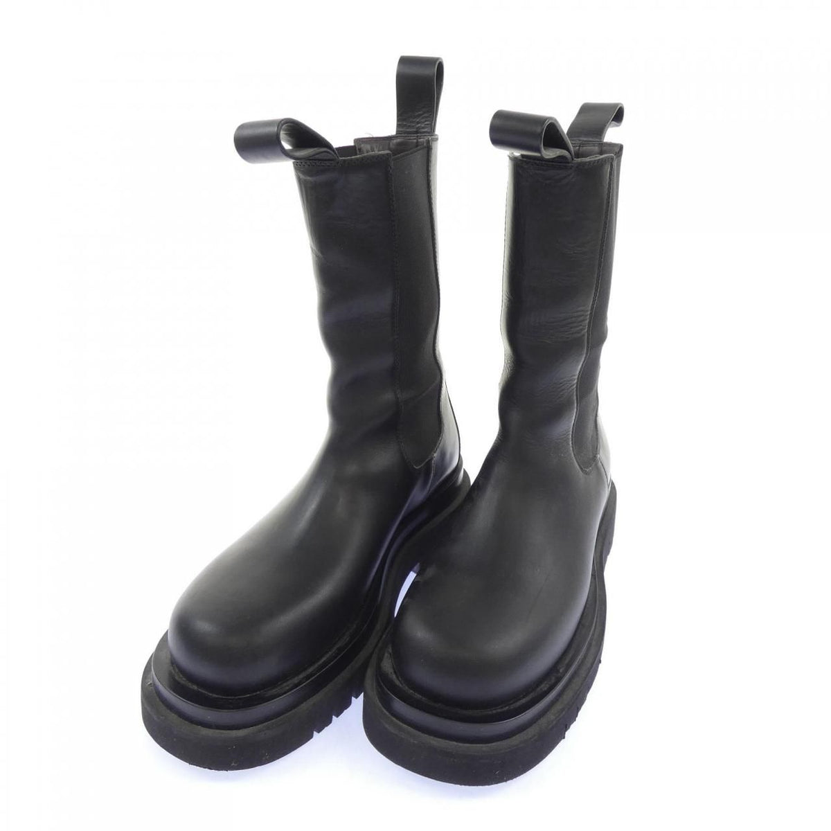 Bottega Veneta Rug Chelsea Boots — view 3