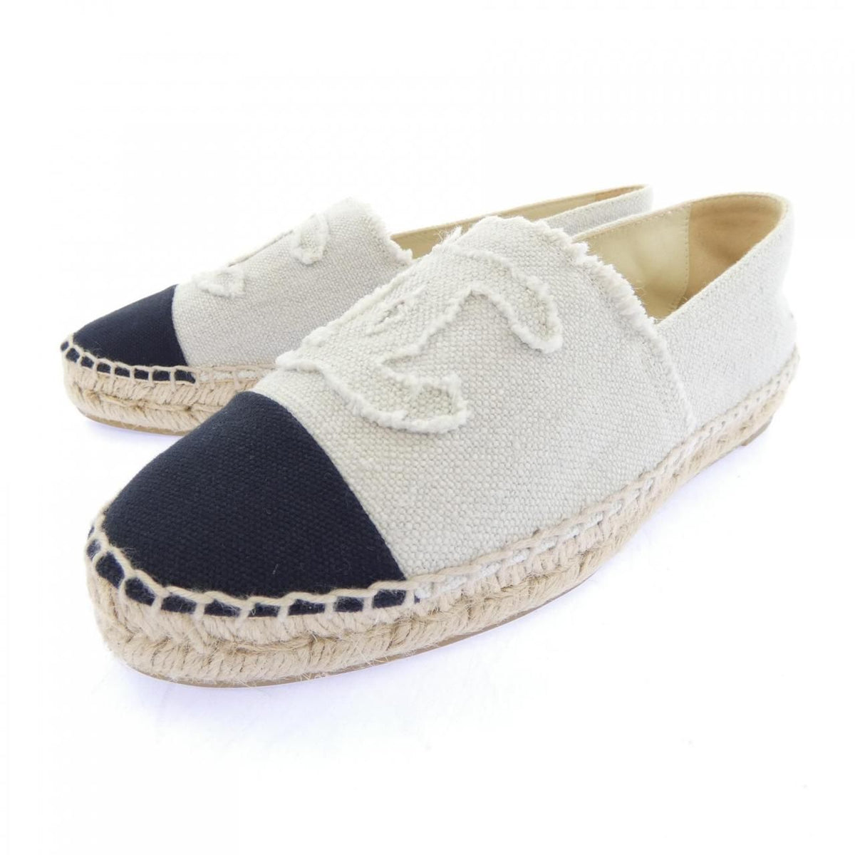Chanel Espadrilles Shoes Beige — view 3