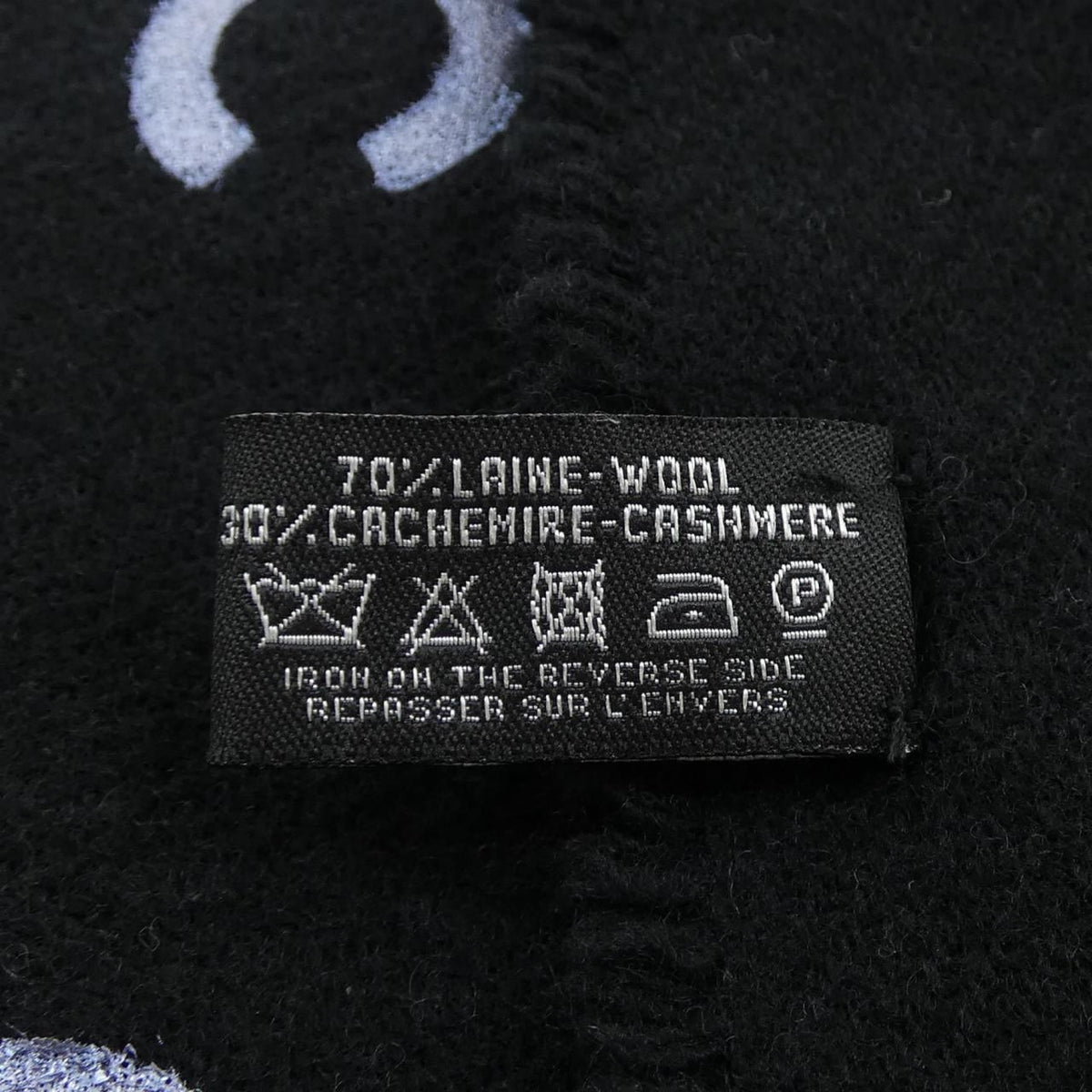 Chanel Scarf Black — view 3
