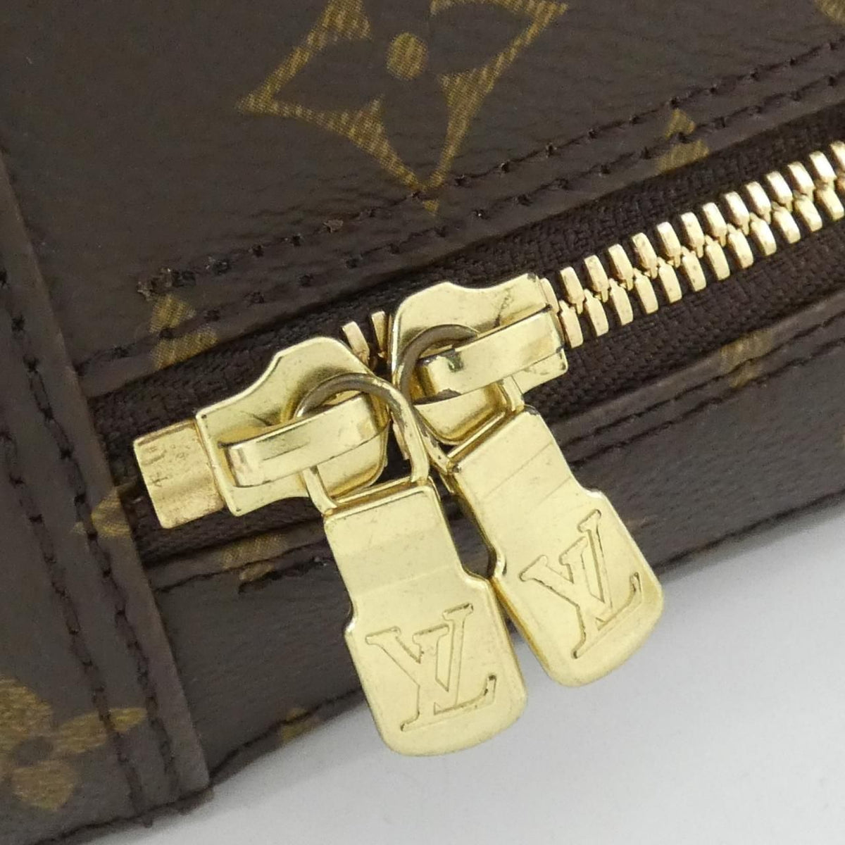 Louis Vuitton Monogram Spontini Bag — view 4