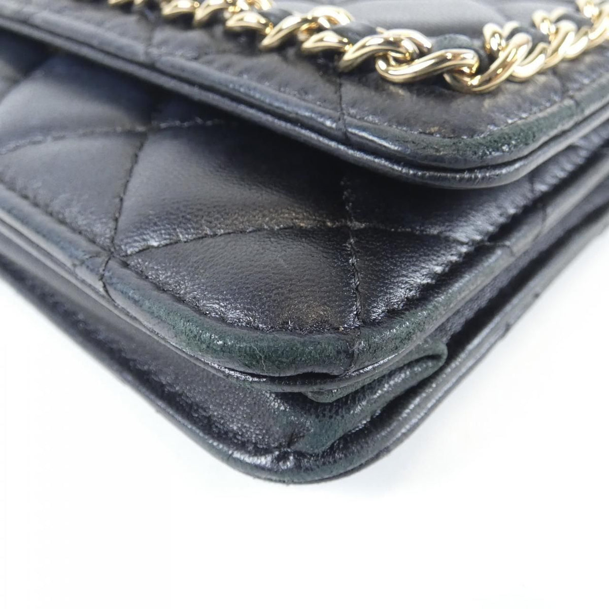 Chanel Chain Wallet Shoulder Bag — view 3
