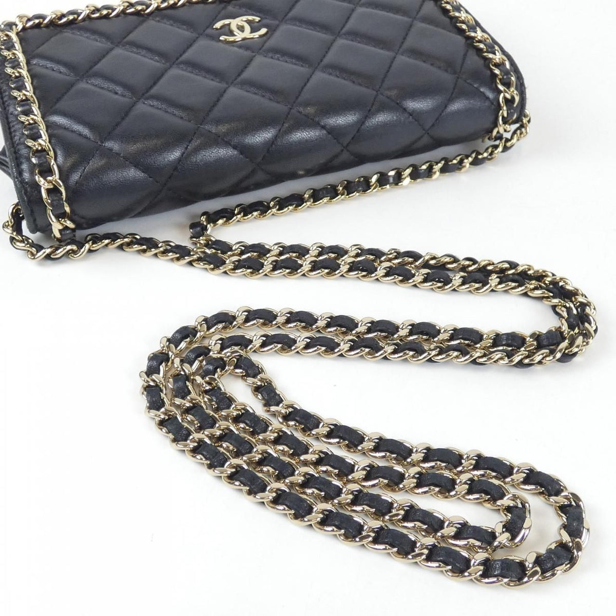 Chanel Chain Wallet Shoulder Bag — view 6