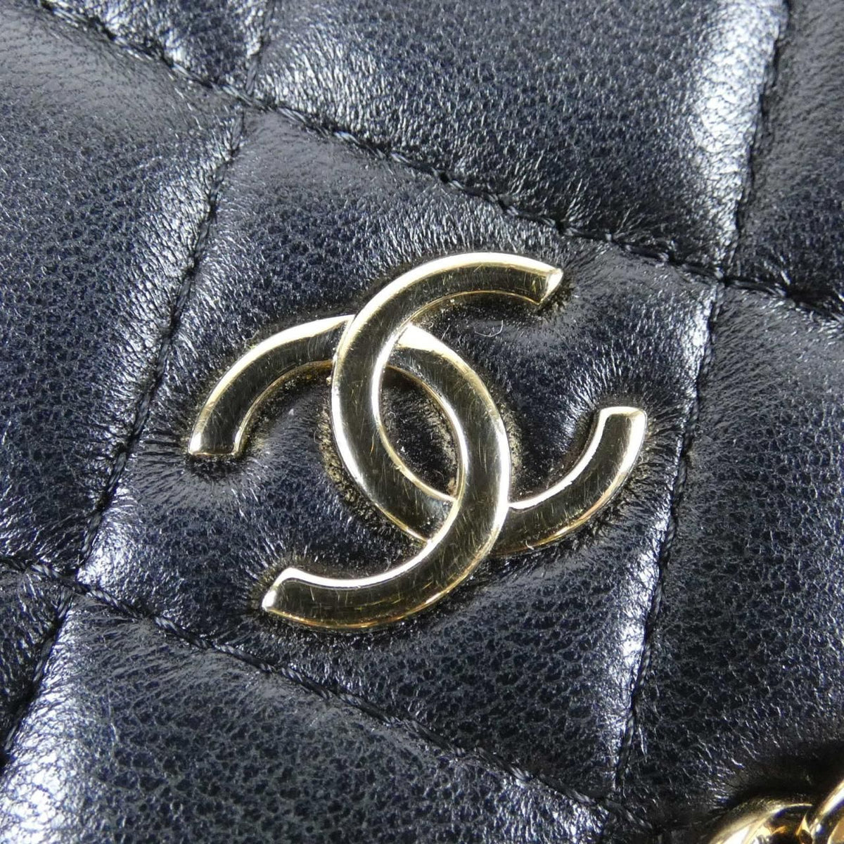 Chanel Chain Wallet Shoulder Bag — view 4