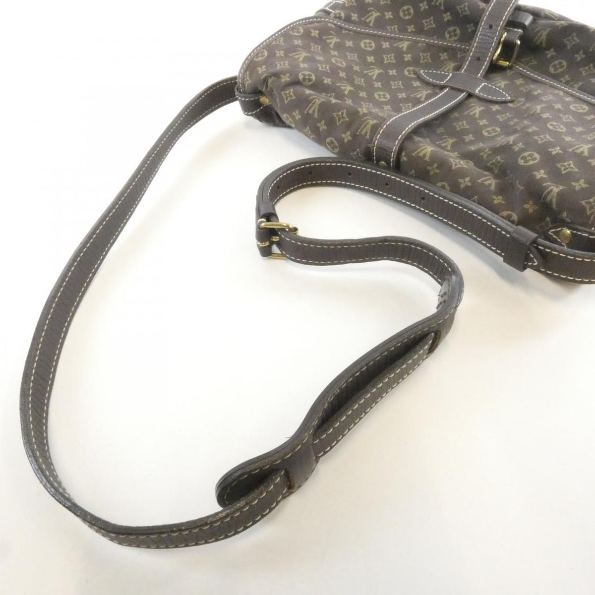 Louis Vuitton Monogram Mini Lin Saumur 30 — view 6