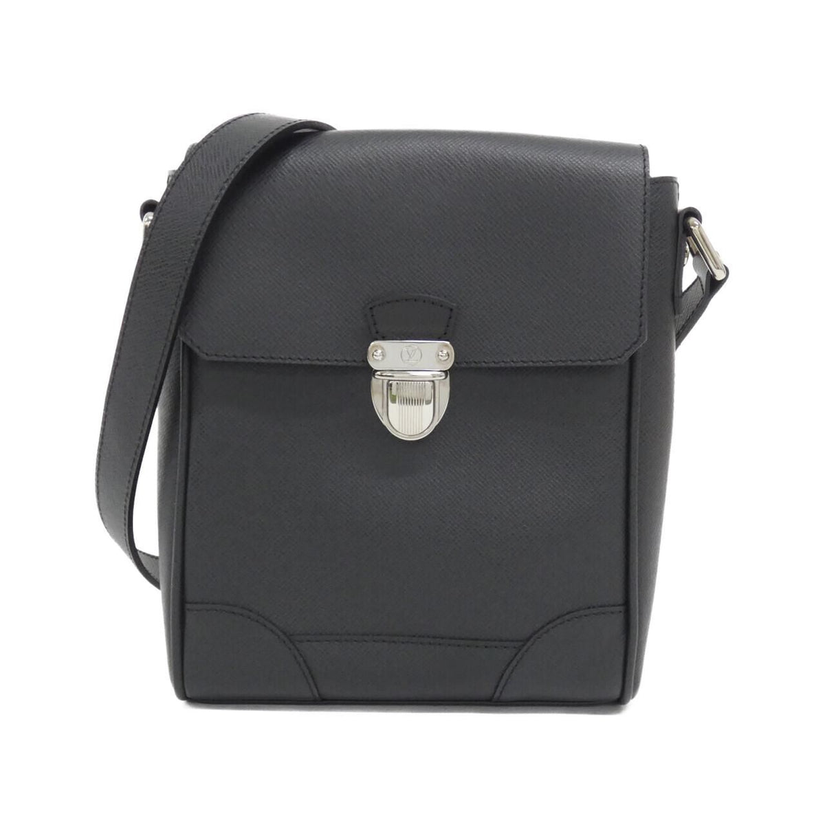 Louis Vuitton Vintage Taiga Luca Shoulder Bag