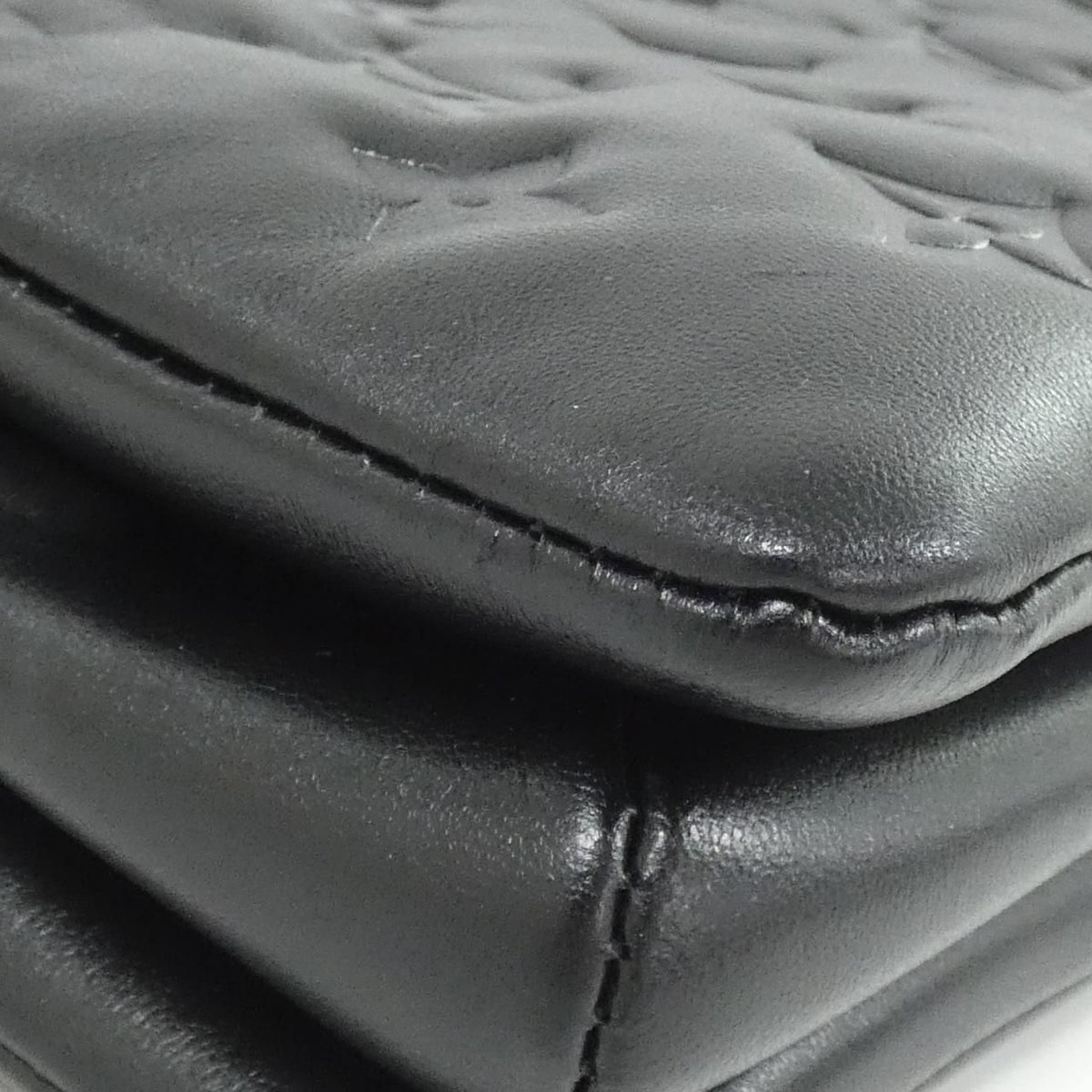 Louis Vuitton Cousin PM Shoulder Bag — view 2