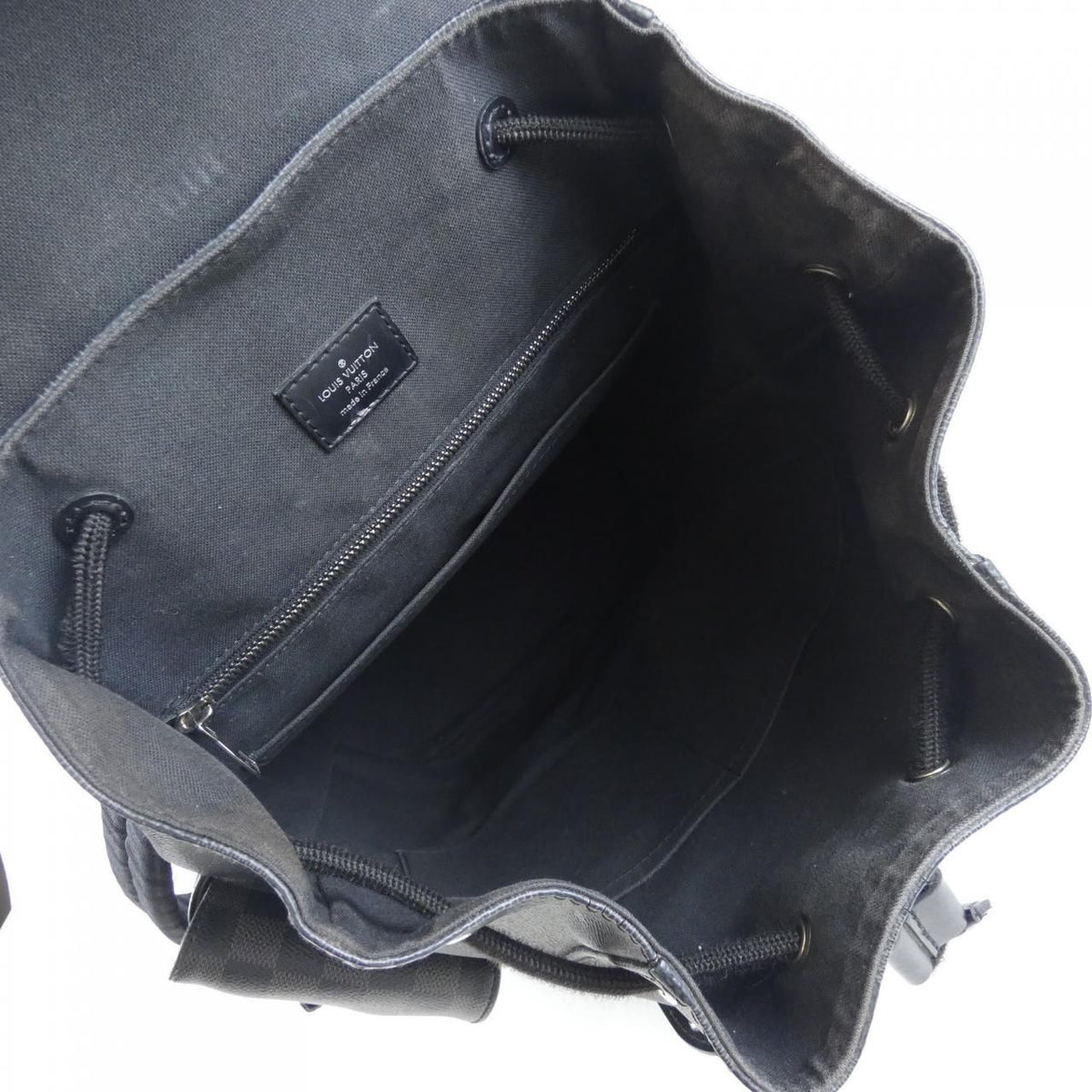 Louis Vuitton Damier Graphite Christopher MM Backpack — view 8