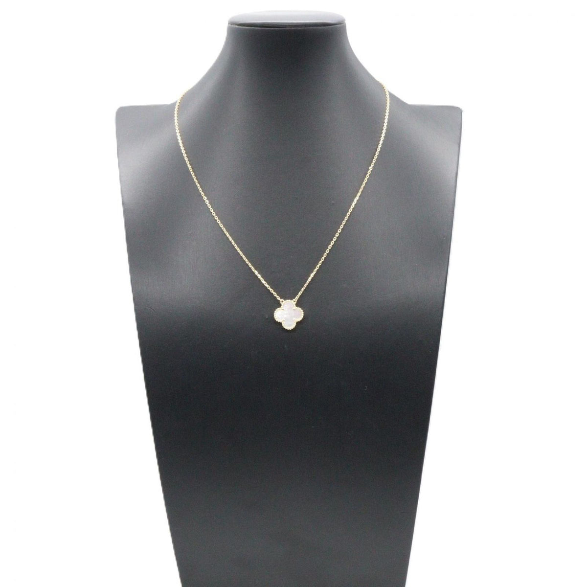Van Cleef & Arpels Necklace Vintage Alhambra Mother of Pearl 42 18k — view 6