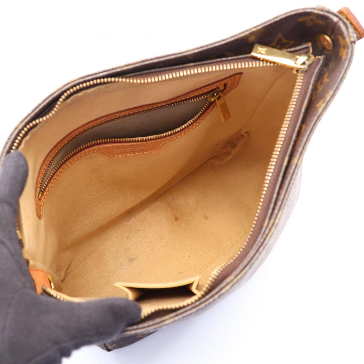 Louis Vuitton Shoulder Bag Looping GM Monogram Leather — view 3