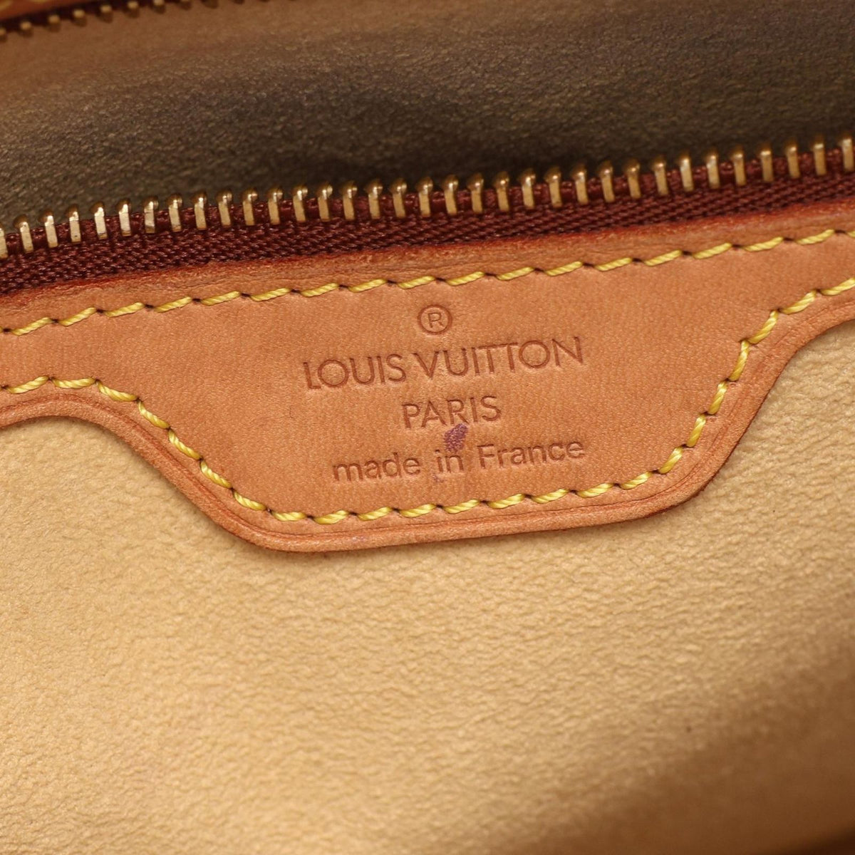 Louis Vuitton Shoulder Bag Looping GM Monogram Leather — view 4