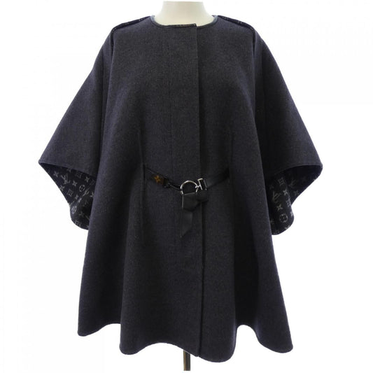 Louis Vuitton Cape Gray
