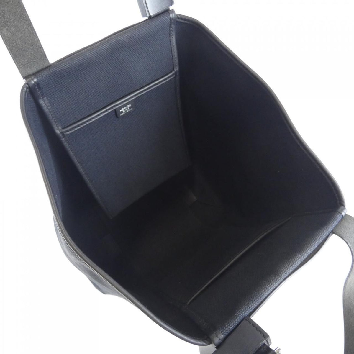 Hermes Etriviere Pocket 27 Bag — view 7
