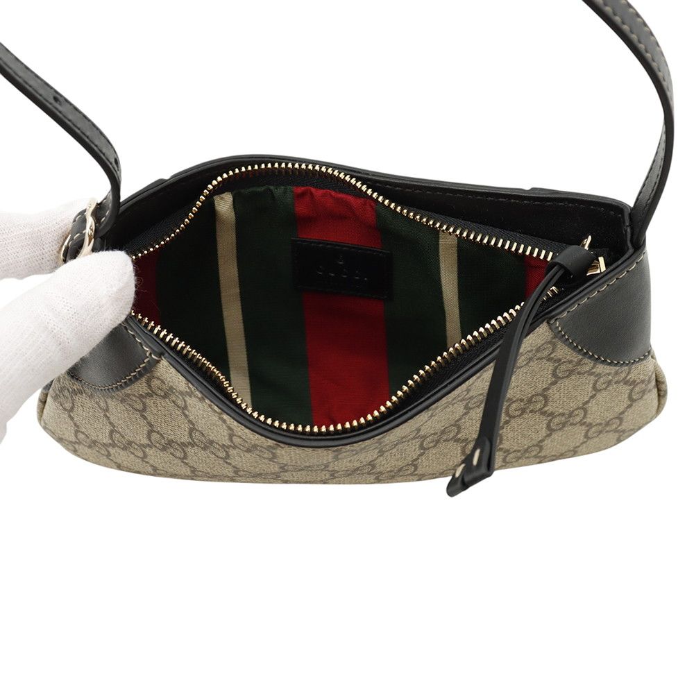 Gucci Shoulder Bag GG Emblem Super Mini Leather Black — view 5