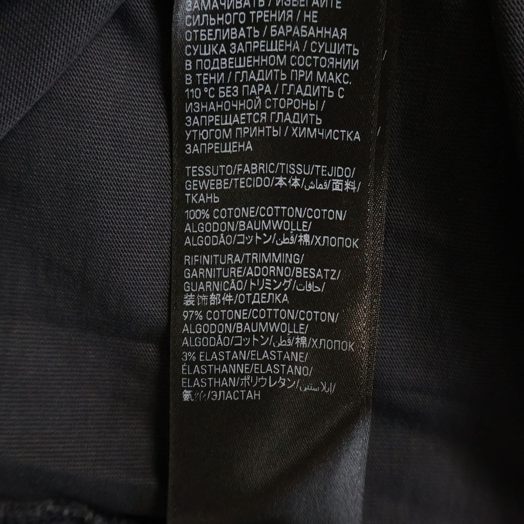 Balenciaga Tape Type T-Shirt Front Logo Print Short Sleeve Crew Neck Top Black — view 7