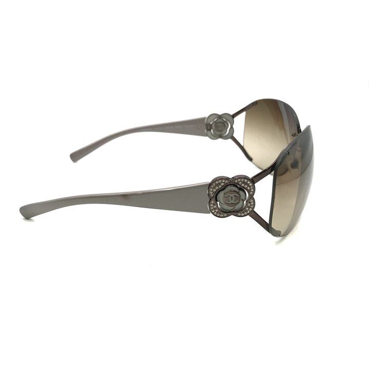 Chanel CC Logo Sunglasses Eyewear Rhinestone Camellia — view 3