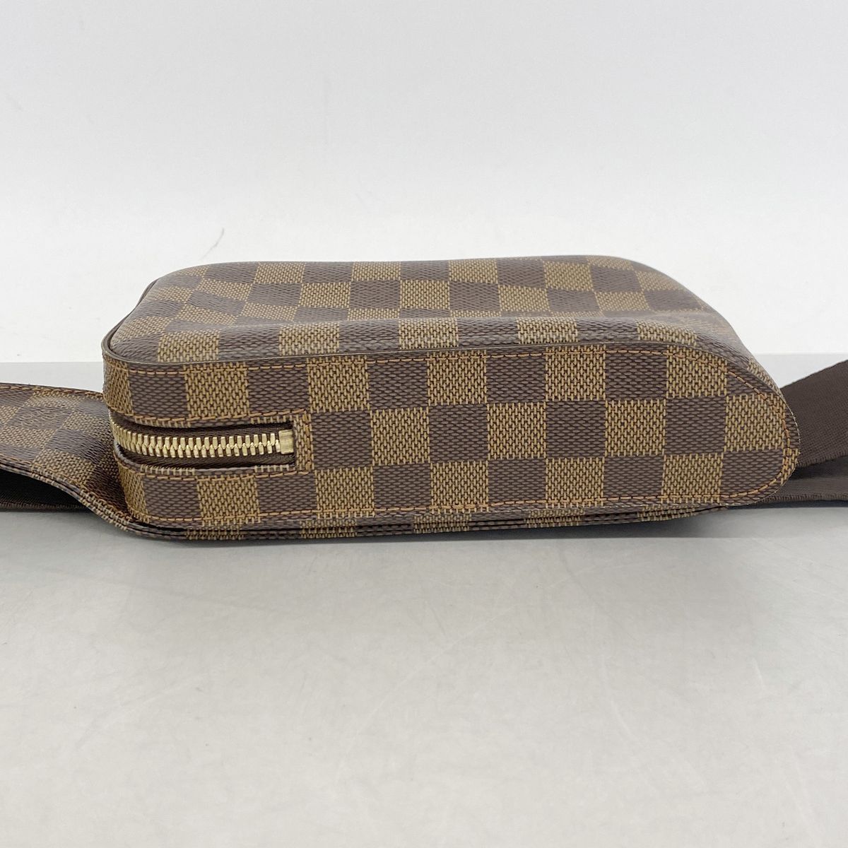 Louis Vuitton Belt Bag Damier Geronimos Ebene — view 3