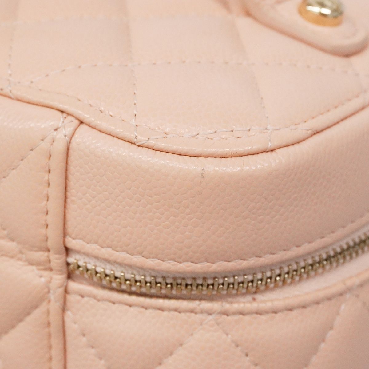 Chanel Vanity Bag Quilted Caviar Leather Pink Champagne Gold — view 6