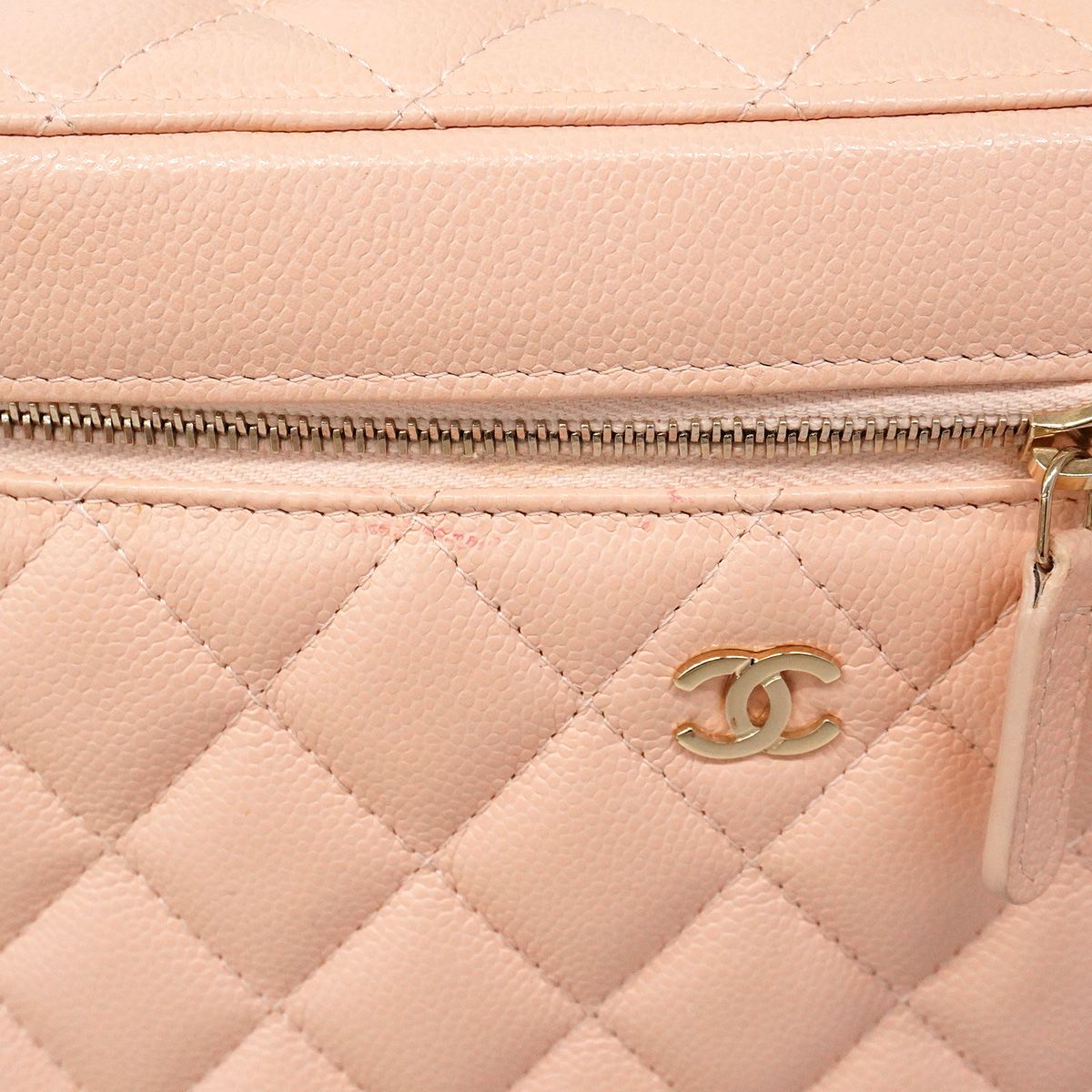 Chanel Vanity Bag Quilted Caviar Leather Pink Champagne Gold — view 7