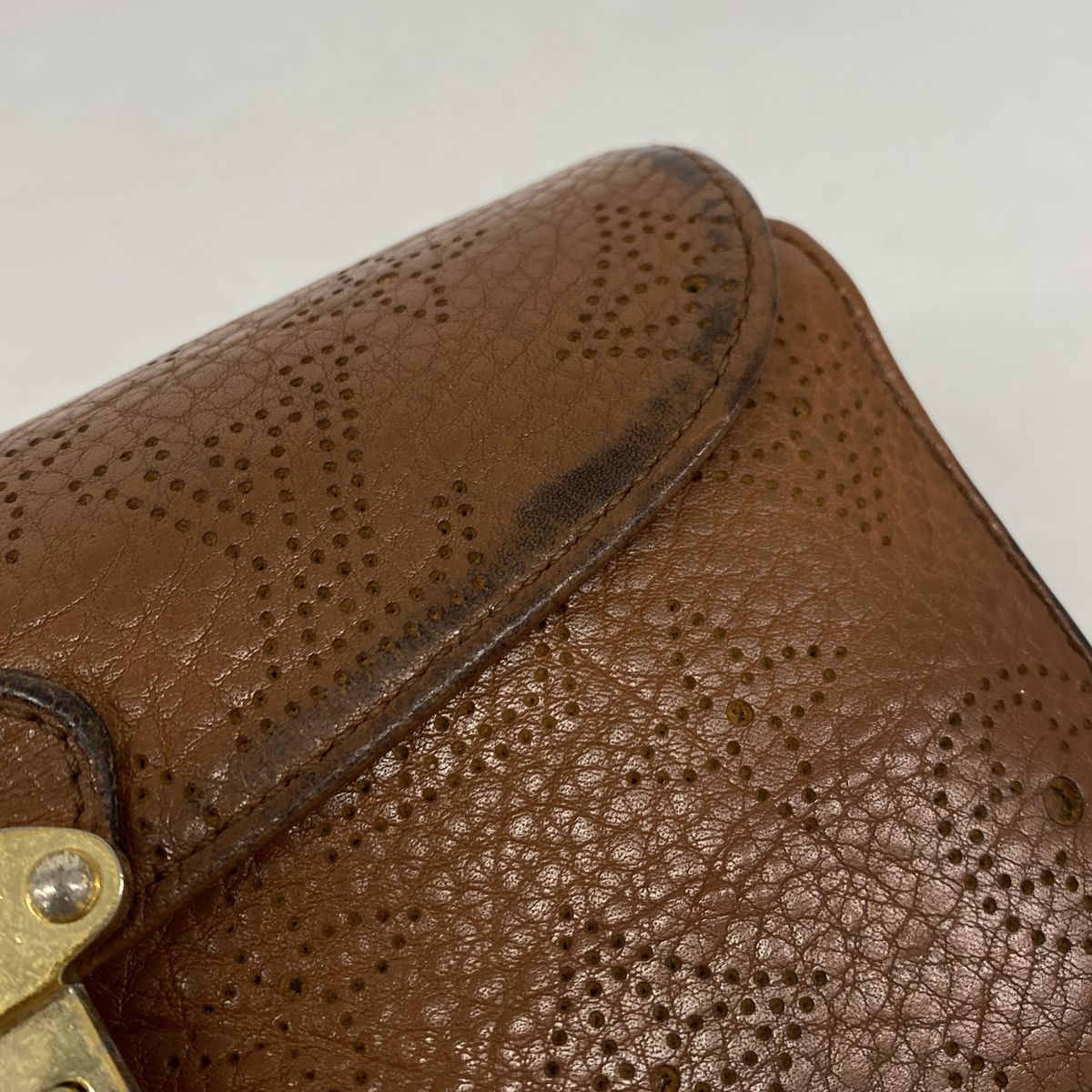 Louis Vuitton Trifold Wallet Mahina Portefeuille Amelia Cognac — view 7
